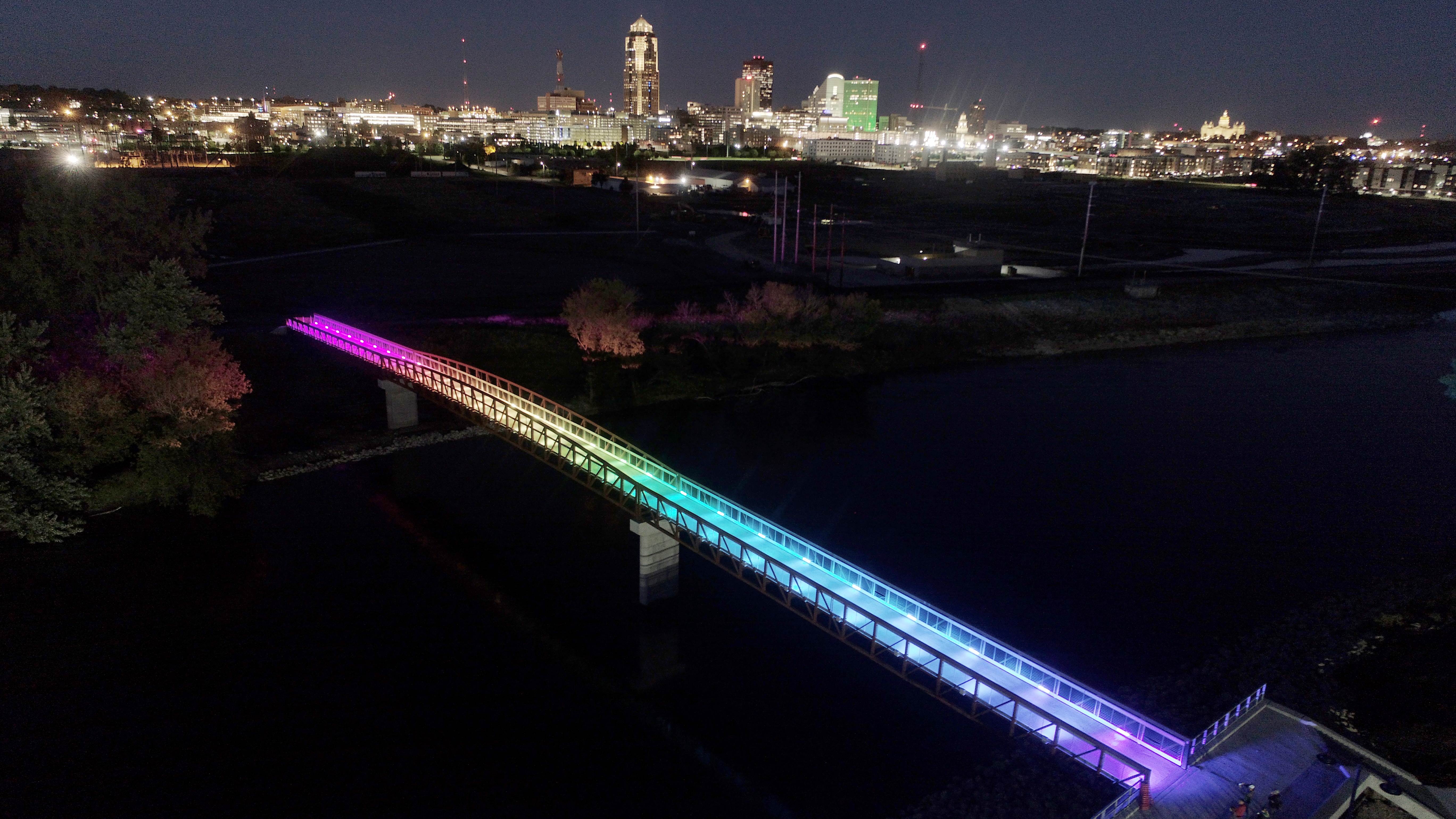 Gray's Bridge in Downtown DSM
